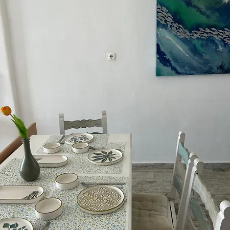 Sunny New Port Mykonos 3* Τούρλος