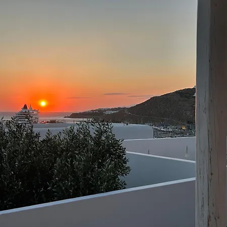Sunny New Port Mykonos Πανσιόν Τούρλος