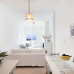 Affittacamere Sunny New Port Mykonos 3*
