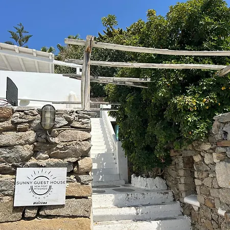 Sunny New Port Mykonos 3*