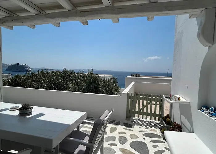 Sunny New Port Mykonos Konukevi Tourlos