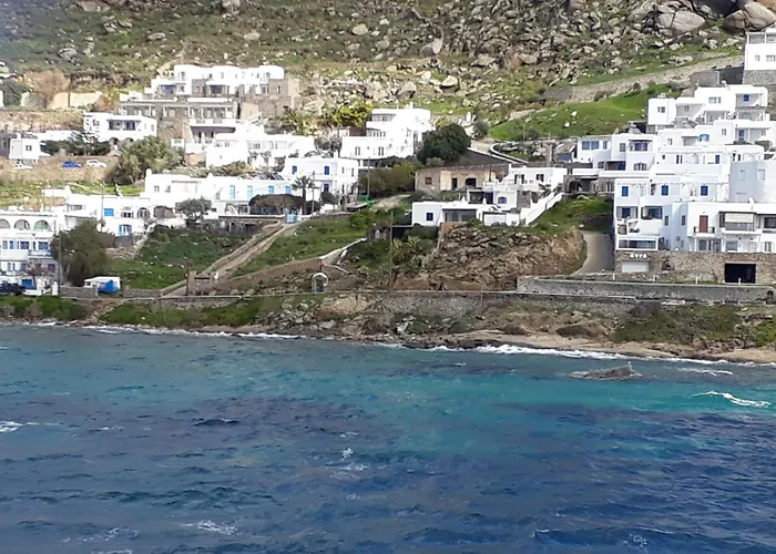 Konukevi Sunny New Port Mykonos 3*