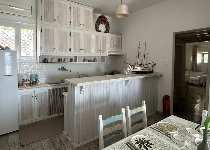 Sunny New Port Mykonos Πανσιόν 3*