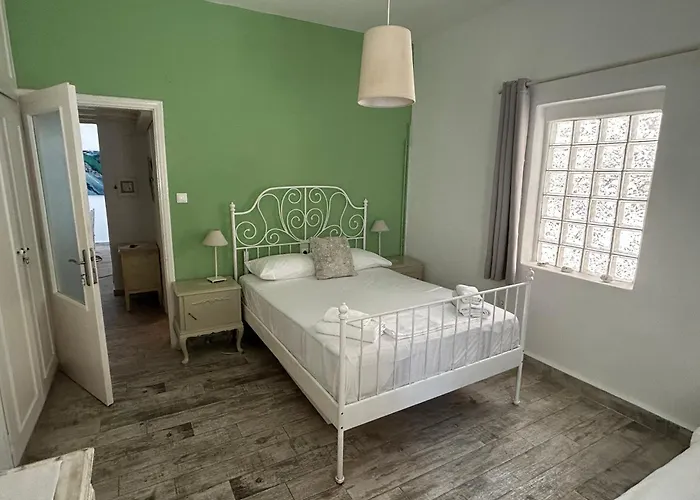 Konukevi Sunny New Port Mykonos