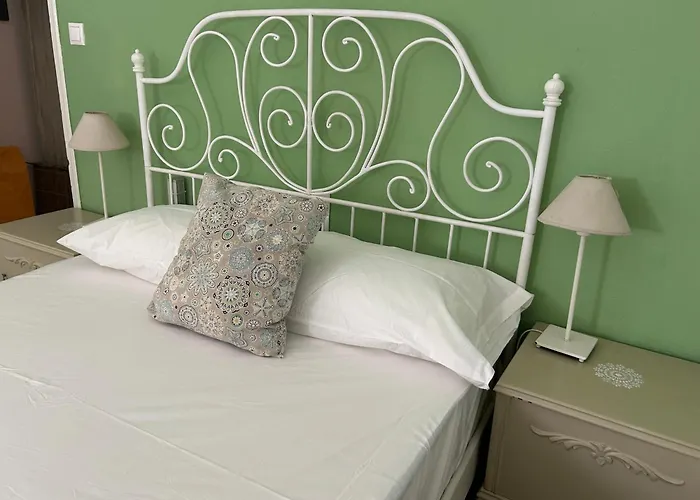 Sunny New Port Mykonos Konukevi