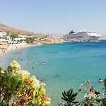 Sunny New Port Mykonos Konukevi 3*