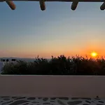 Konukevi Sunny New Port Mykonos
